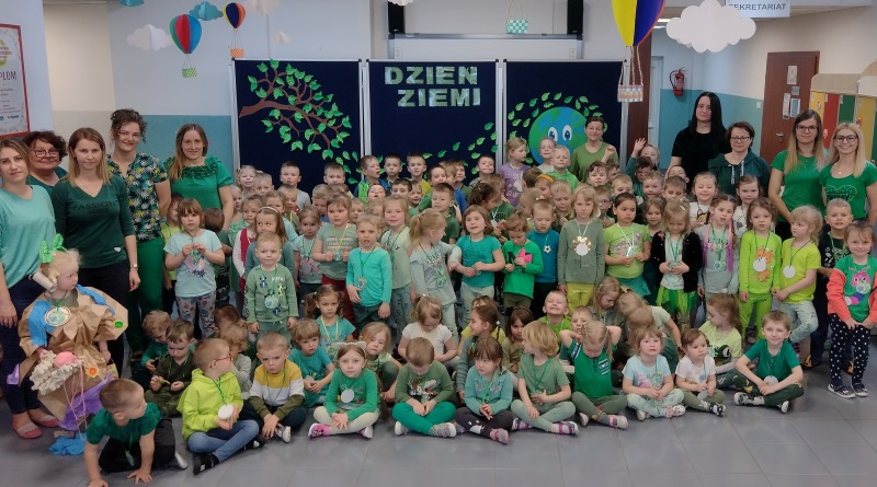 Międzynarodowy Dzień Ziemi w Gminnym Przedszkolu w Buczku